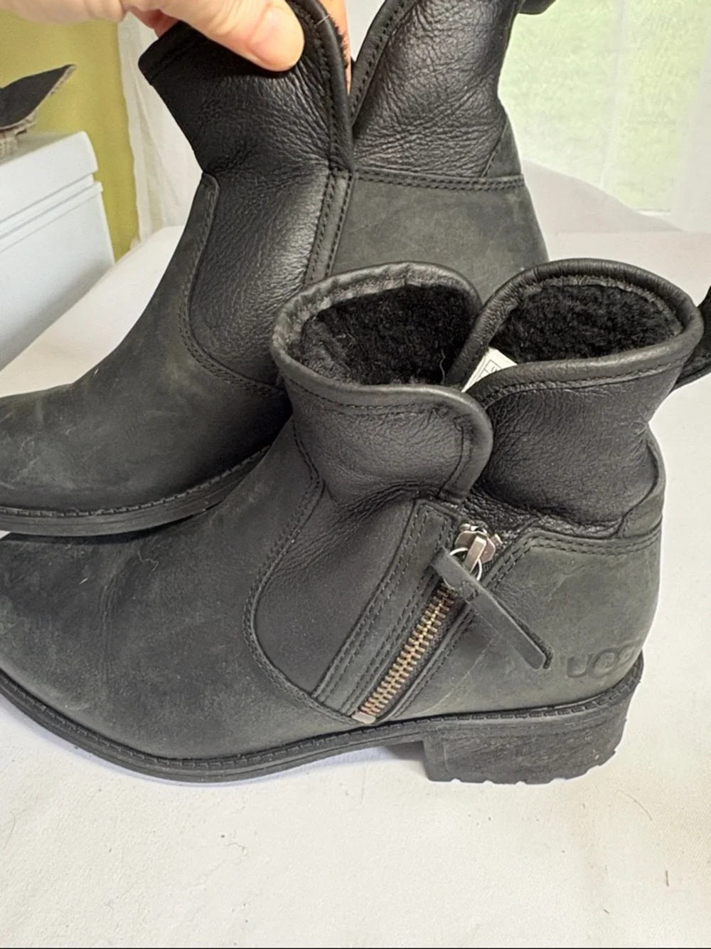 UGG Black Leather Women's Ankle Zip Booties 7
